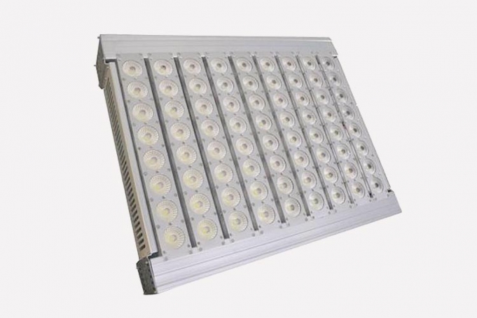 1000watt LED White Floodlight suitable for the use outdoor on Stadiums, Gas & Power stations, Bridges, Airfields